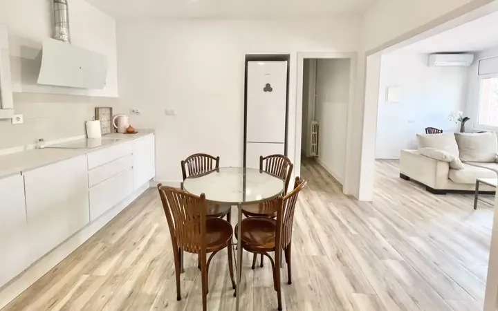 Piso en  Carrer del Consell de Cent 226 - Foto 4