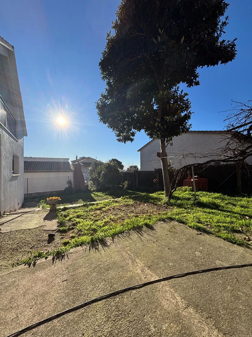 Casa independiente en calle del Pedraforca, 16 - Foto 2