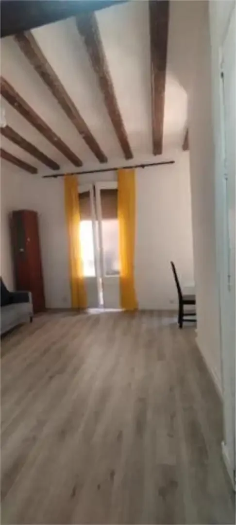 Piso en Ciutat Vella - Foto 6