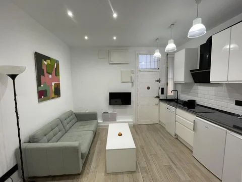 Piso en  Calle de Manuela Malasaña 19 - Foto 1