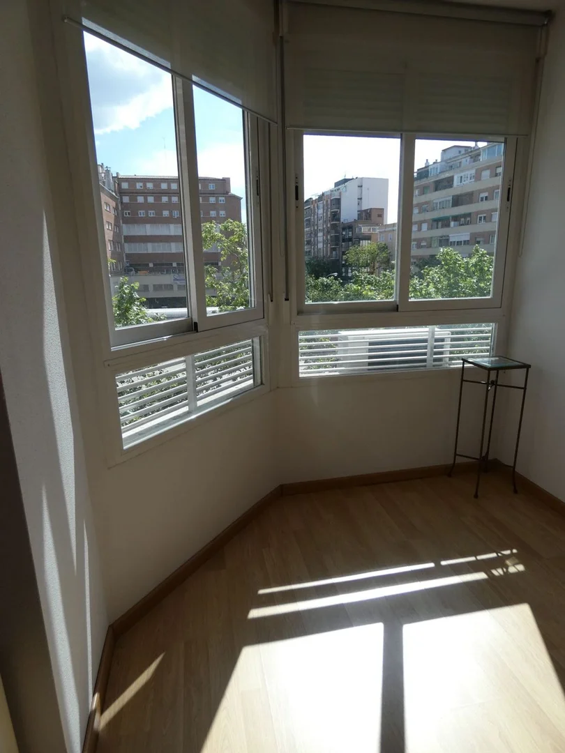 Piso en calle de Clara del Rey, 8 - Foto 14