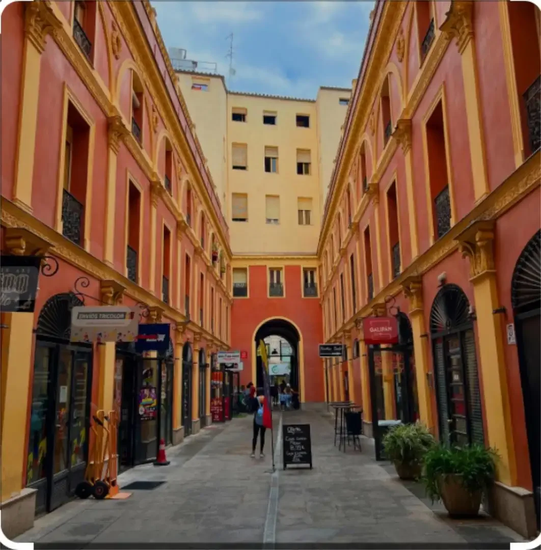 Piso en  Calle de las Tres Cruces 2 - Foto 2