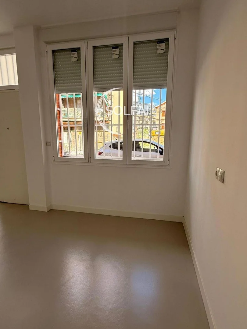 Estudio en Calle de la Duquesa de Tamames - Foto 6