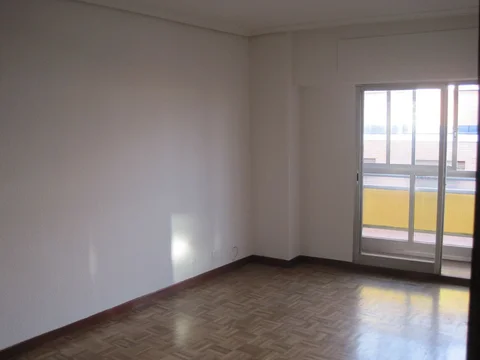 Piso en calle de Sebastián Elcano, 3 - Foto 6