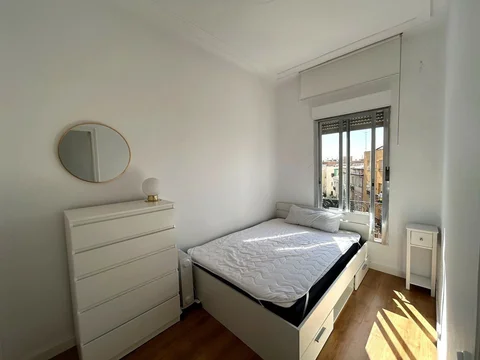 Piso en Barrio Fuente del Berro - Foto 2