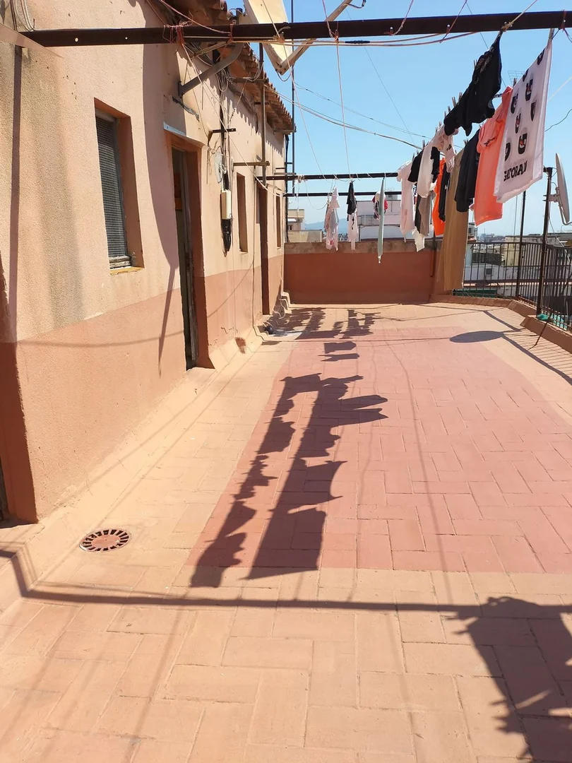 Piso en Calle del Centre, 18, El Guinardó - Foto 2