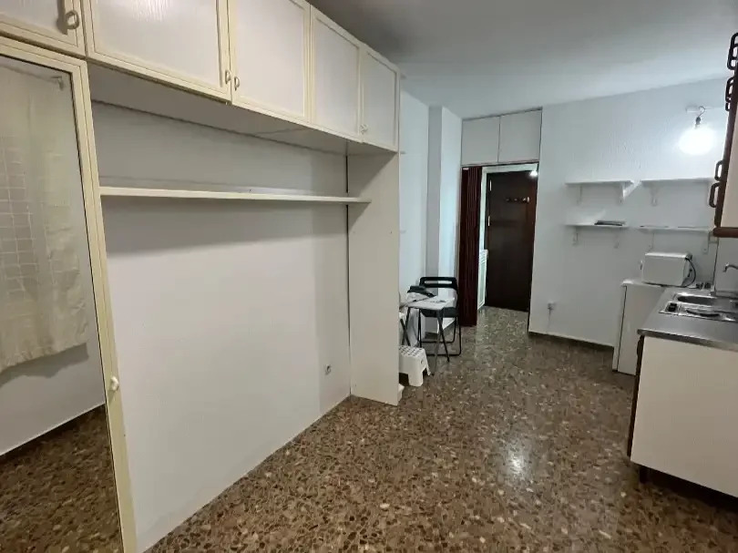 Estudio en  Carrer de Mejía Lequerica 10 - Foto 6