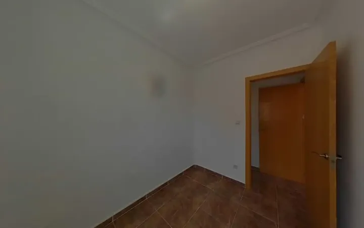 Piso en  C/ Julia Nebot - Foto 4