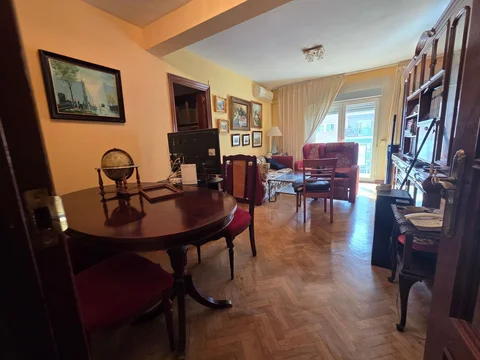 Piso en calle del Camino de los Vinateros, 169 - Foto 1