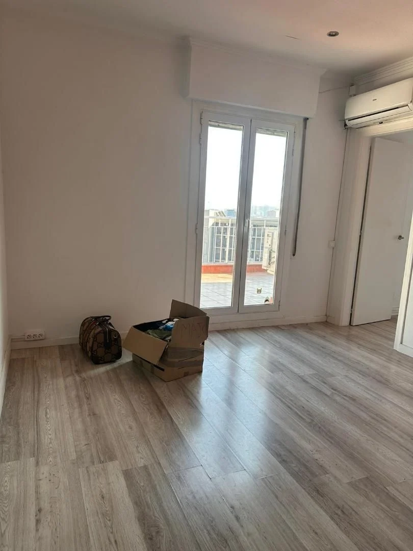 Piso en  Carrer de Joan Comorera 2 - Foto 6