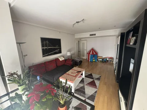 Piso en  Calle de Rufino González 64 - Foto 5