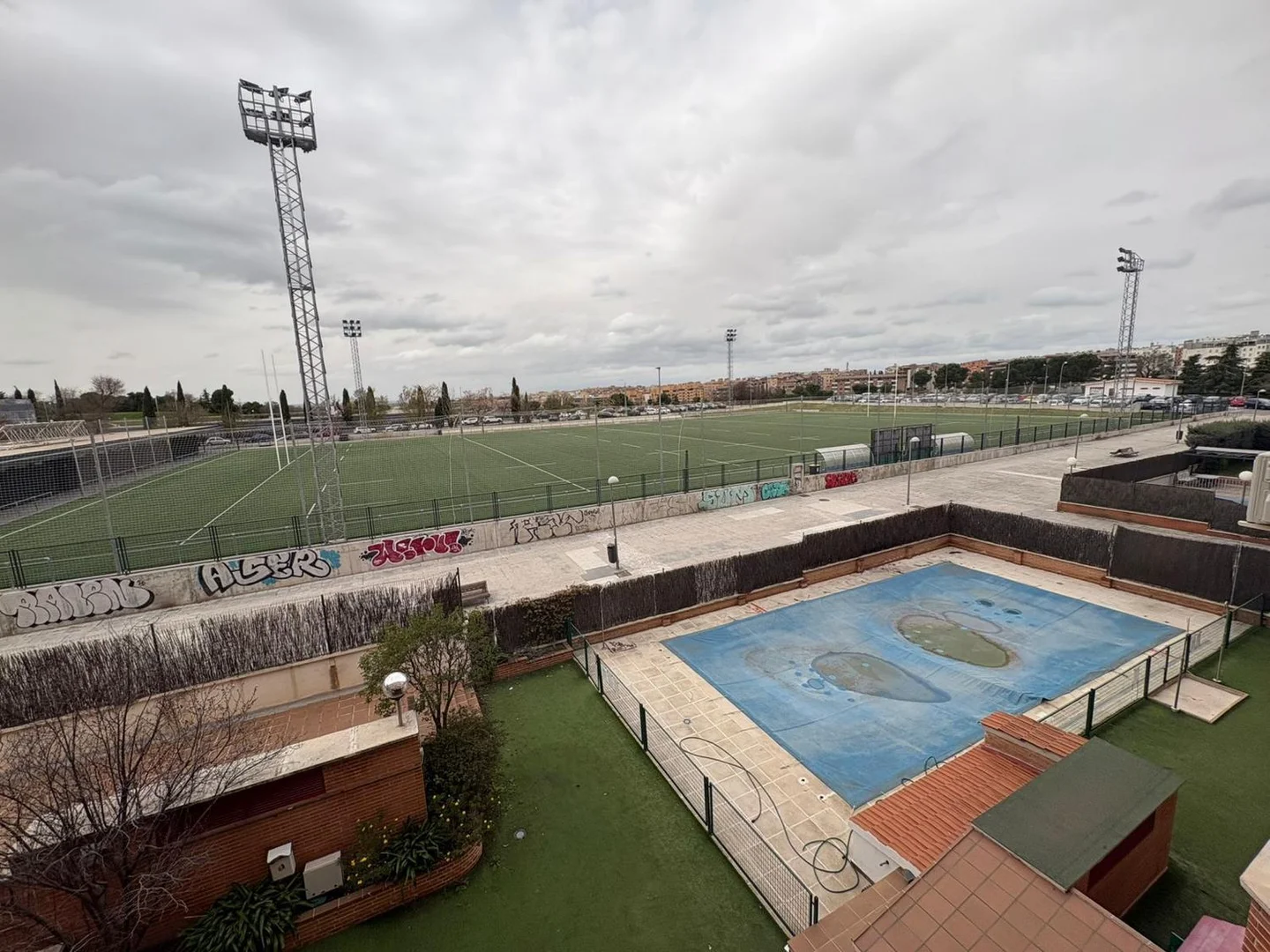 Piso en Barrio Tres Olivos - Valverde - Foto 3