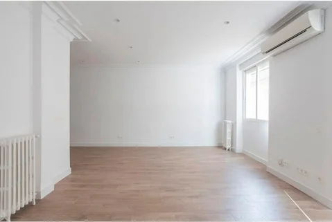 Piso en Barrio Trafalgar - Foto 3