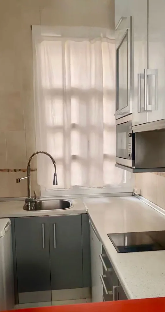 Estudio en calle de Embajadores, 26 - Foto 5