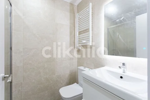 Piso en calle de Trafalgar - Foto 45