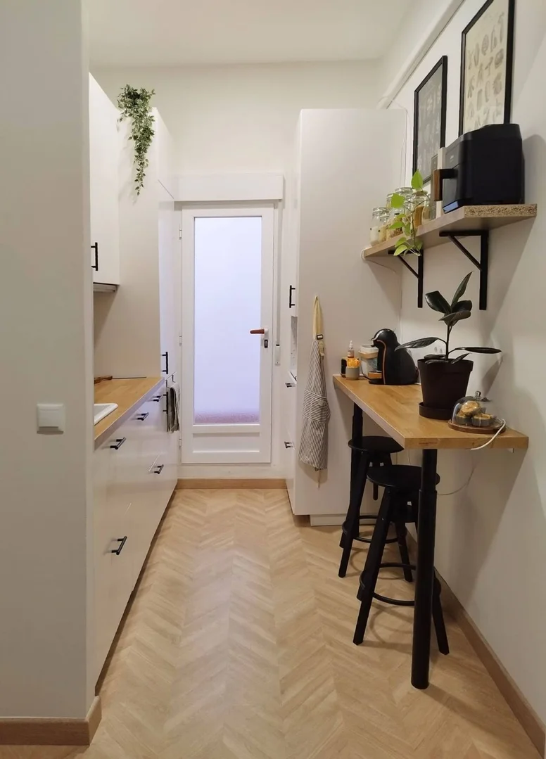 Estudio en calle de Ercilla, 26 - Foto 1