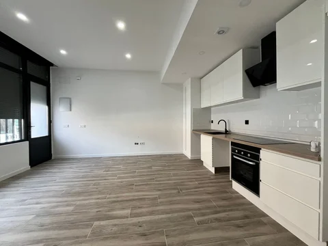 Piso en calle de Nuestra Señora de Valverde, 20 - Foto 1