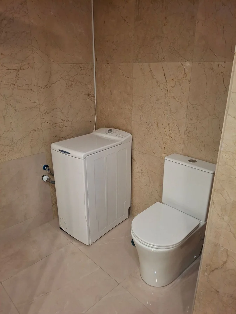 Estudio en calle de la Infanta María Teresa, 7 - Foto 7