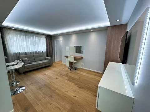 Piso en calle de Pau Claris, 144 - Foto 5