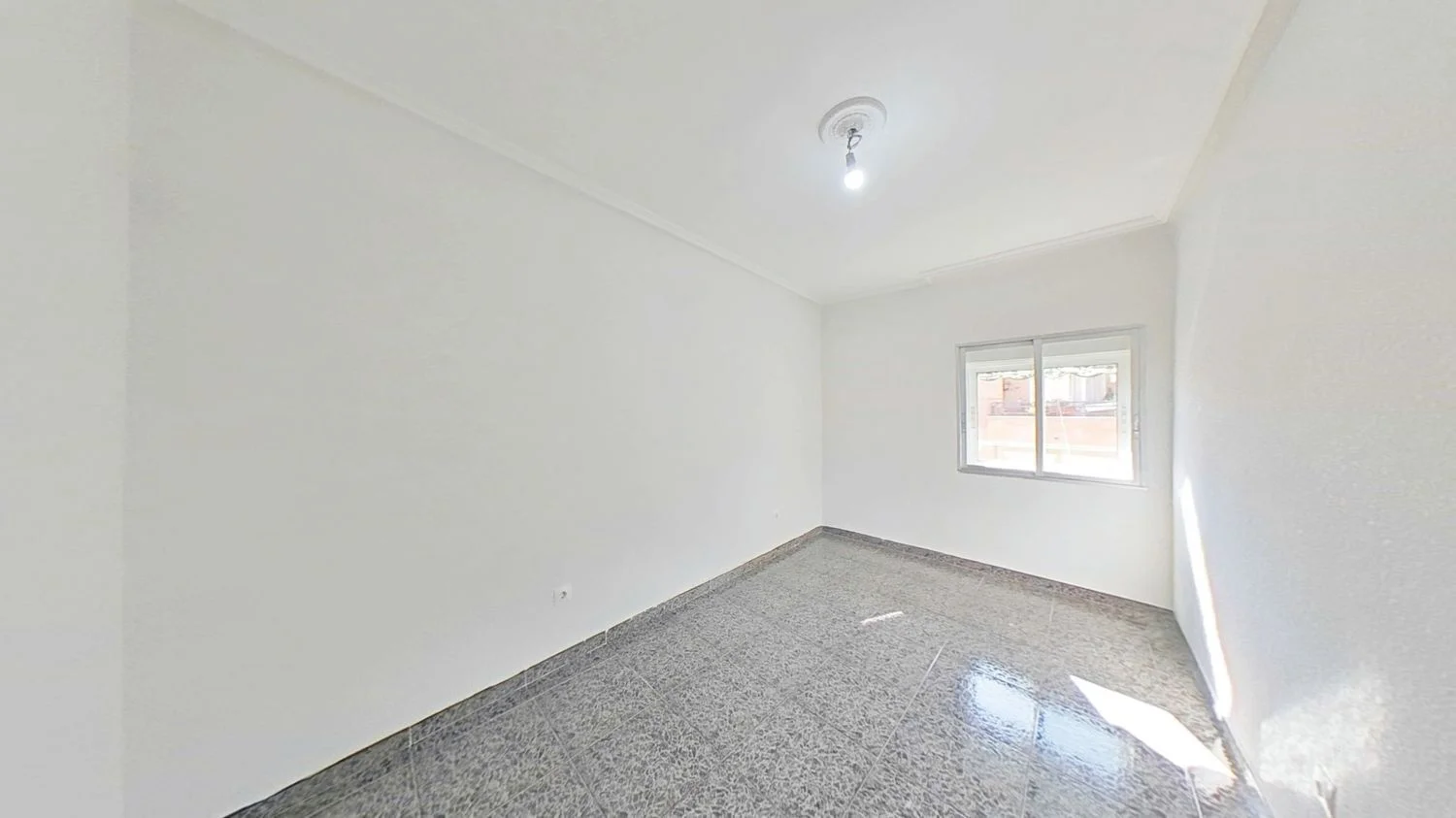 Piso en Barrio Casco Histórico de Barajas - Foto 15