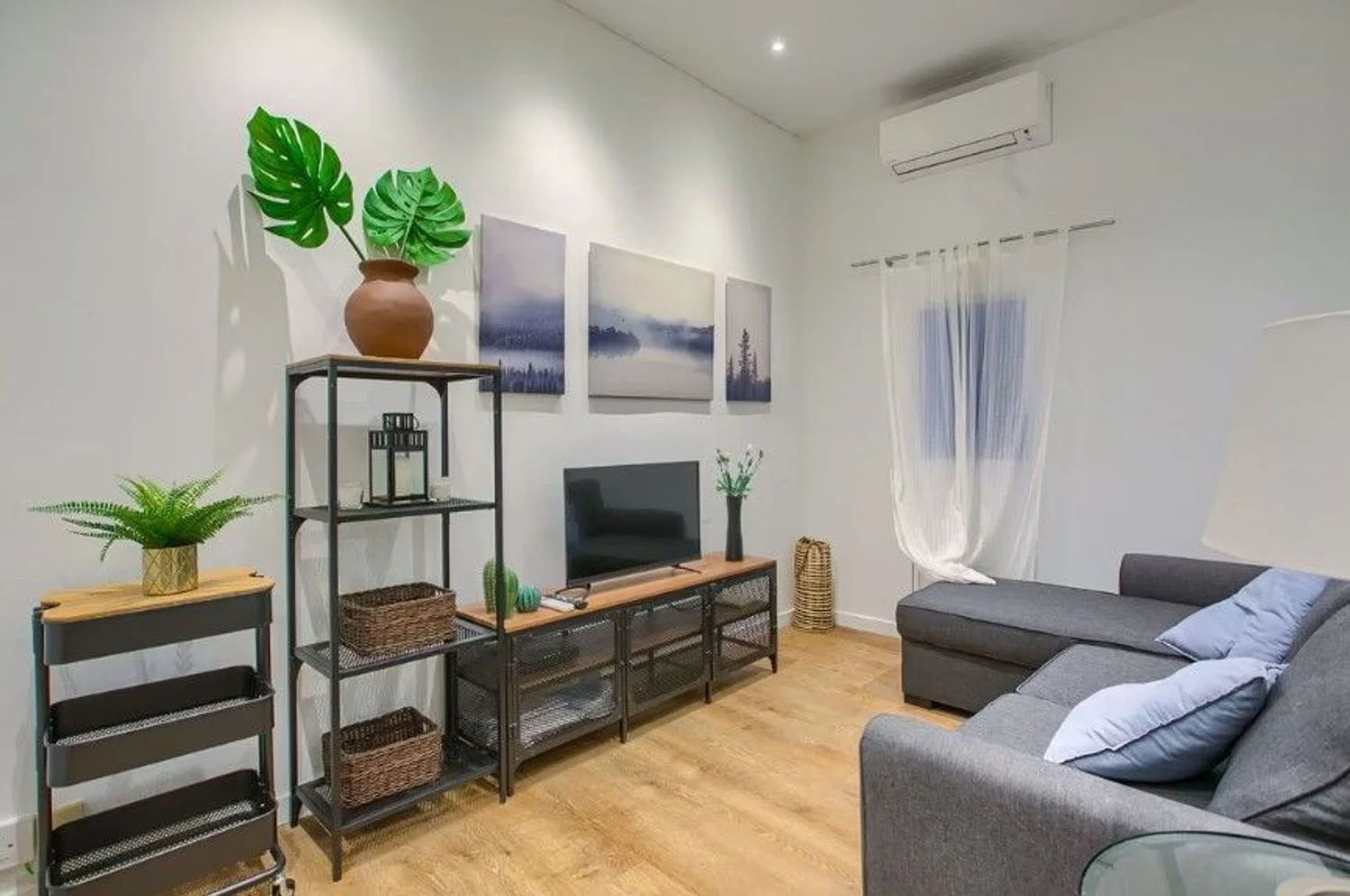 Piso en C. de Casto Plasencia, 6 - Foto 7