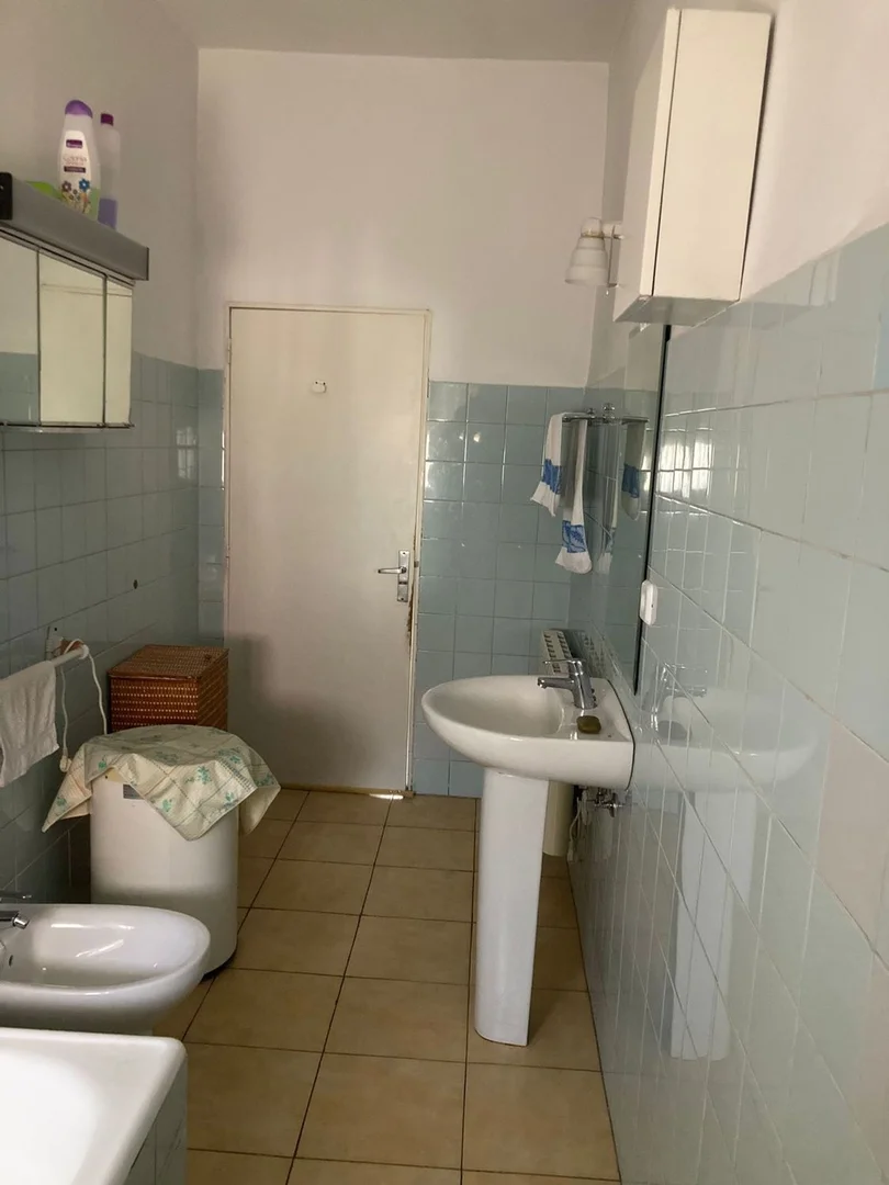 Edificio de uso mixto en Simancas - Foto 38