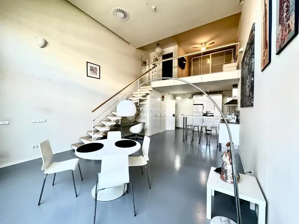 Loft en  C. de Julián Camarillo - Foto 5