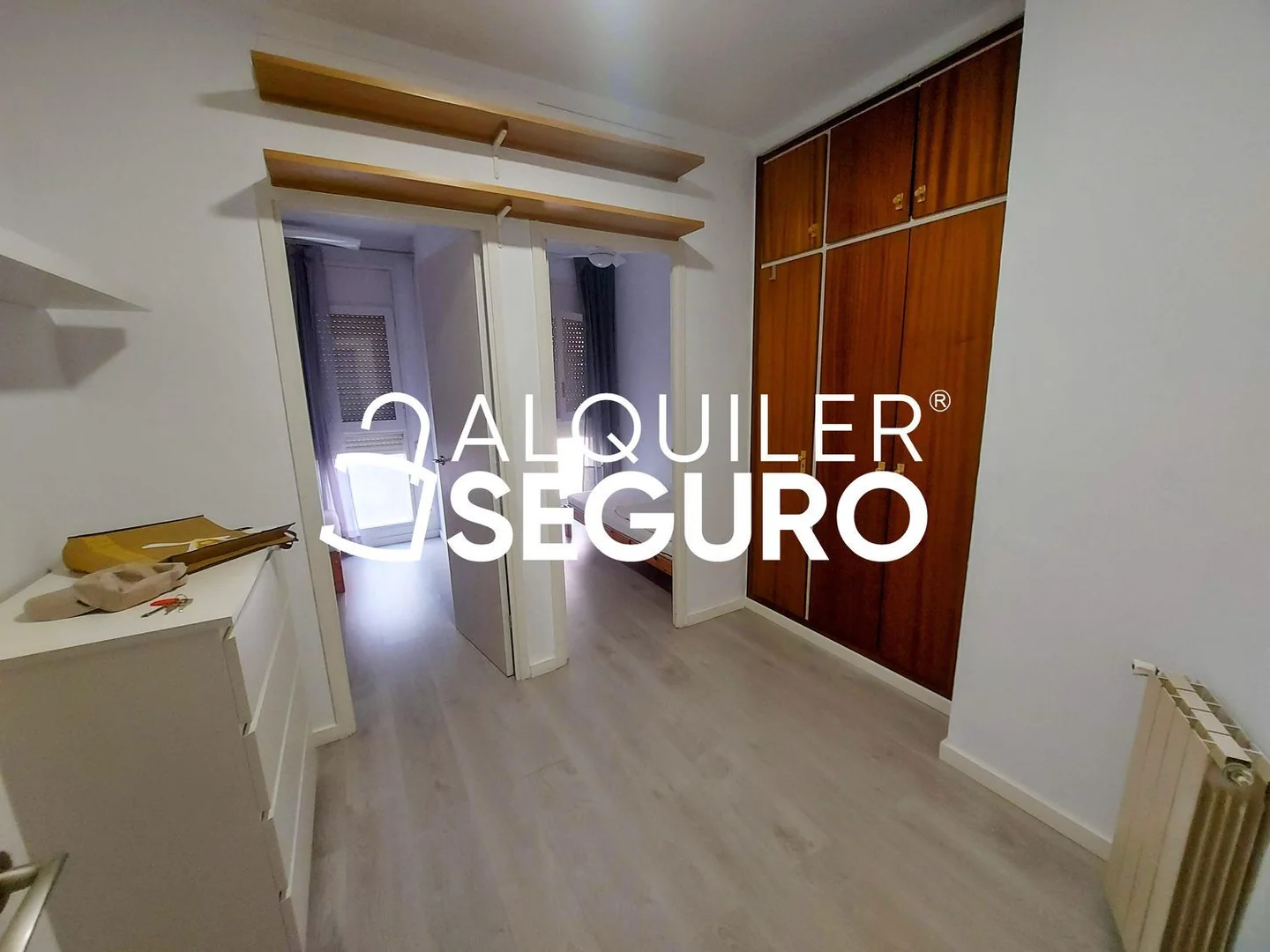 Piso en Calle de Besalú, El Camp de l'Arpa del Clot - Foto 10