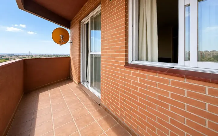 Piso en  Calle de Zúrich 33 - Foto 1