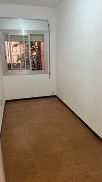 Piso en  Avinguda de Frederic Rahola 38 - Foto 6