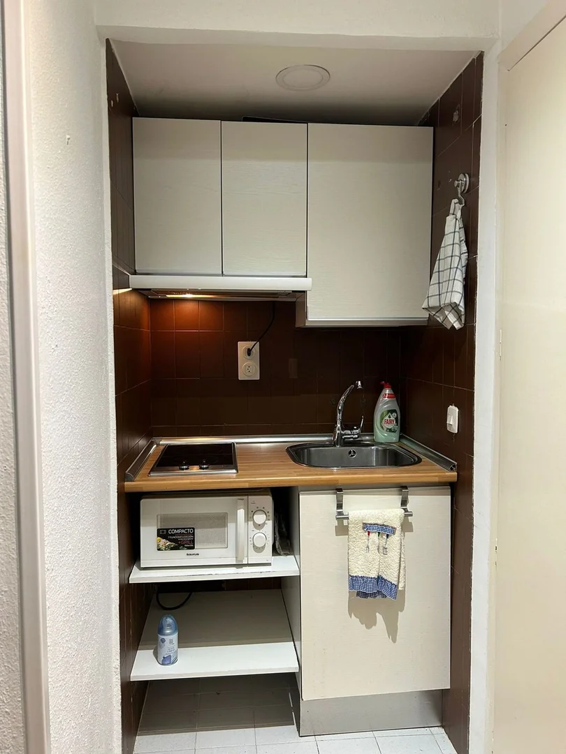 Estudio en glorieta del General Álvarez de Castro, 5 - Foto 5