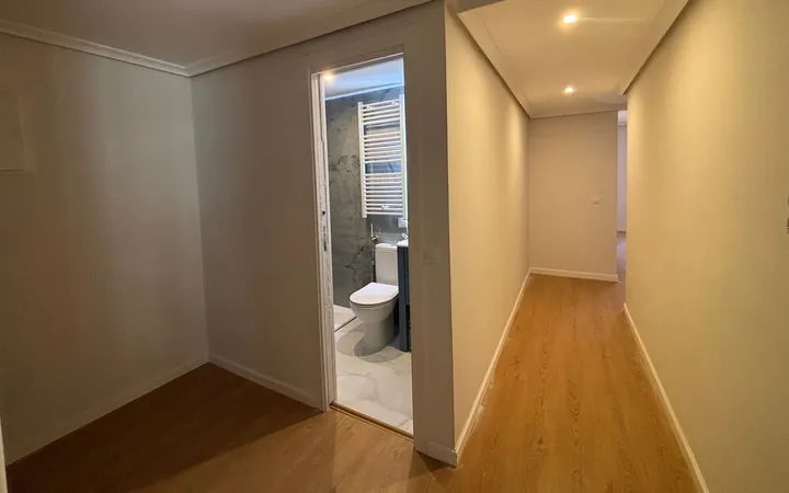 Piso en Calle Cantueso, 102, Valdeacederas - Foto 1