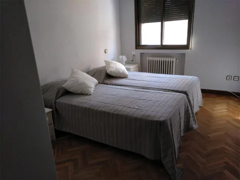 Piso en  Calle de Juan Esplandiú 4 - Foto 7