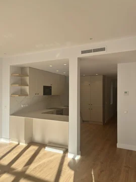 Piso en calle de Castelló - Foto 2