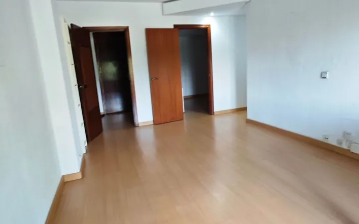 Piso en Calle de Sirio, 50 - Foto 3