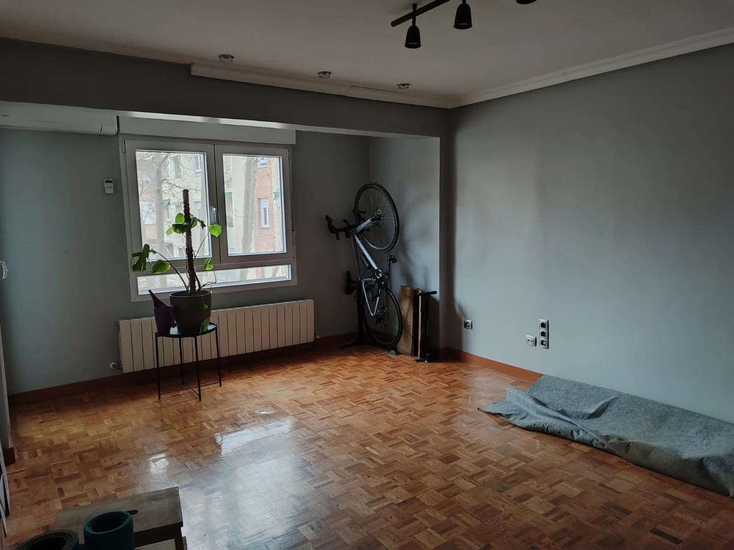 Piso en plaza de Burdeos, 4