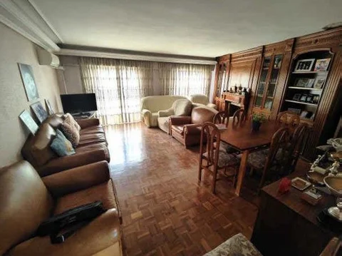 Piso en Calle de Joaquín Turina, 32 - Foto 5