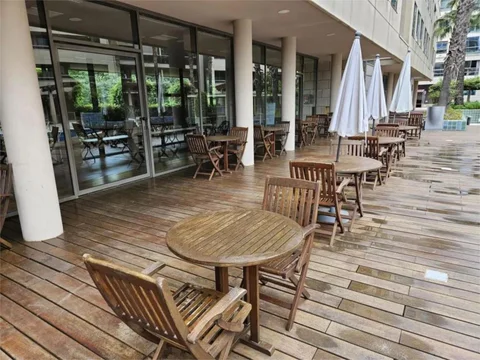 Piso en  Carrer de Josep Pla 19 - Foto 3