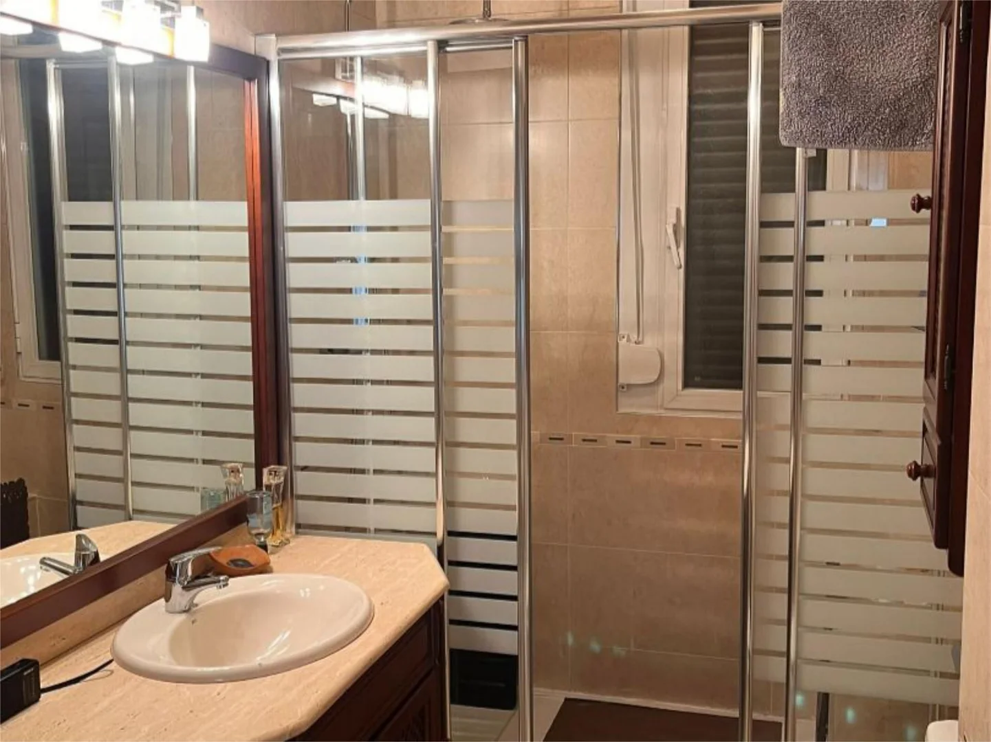 Piso en  Calle del Doce de Octubre 42 - Foto 40