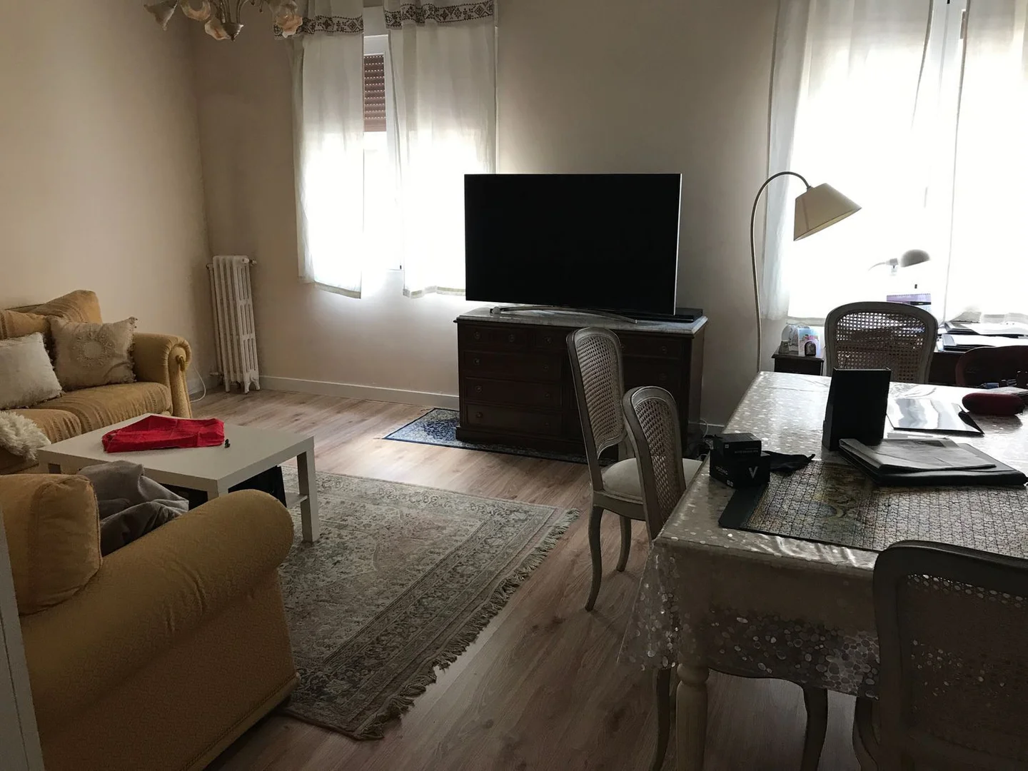 Piso en calle Londres, 23 - Foto 2