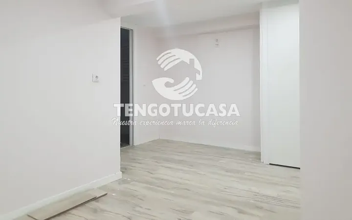 Piso en  Calle del Doctor Vallejo - Foto 2