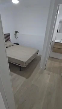 Piso en  Carrer dels Argensola 13 - Foto 8