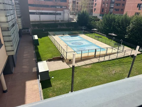 Piso en calle de Isabel Clara Eugenia, 4 - Foto 17