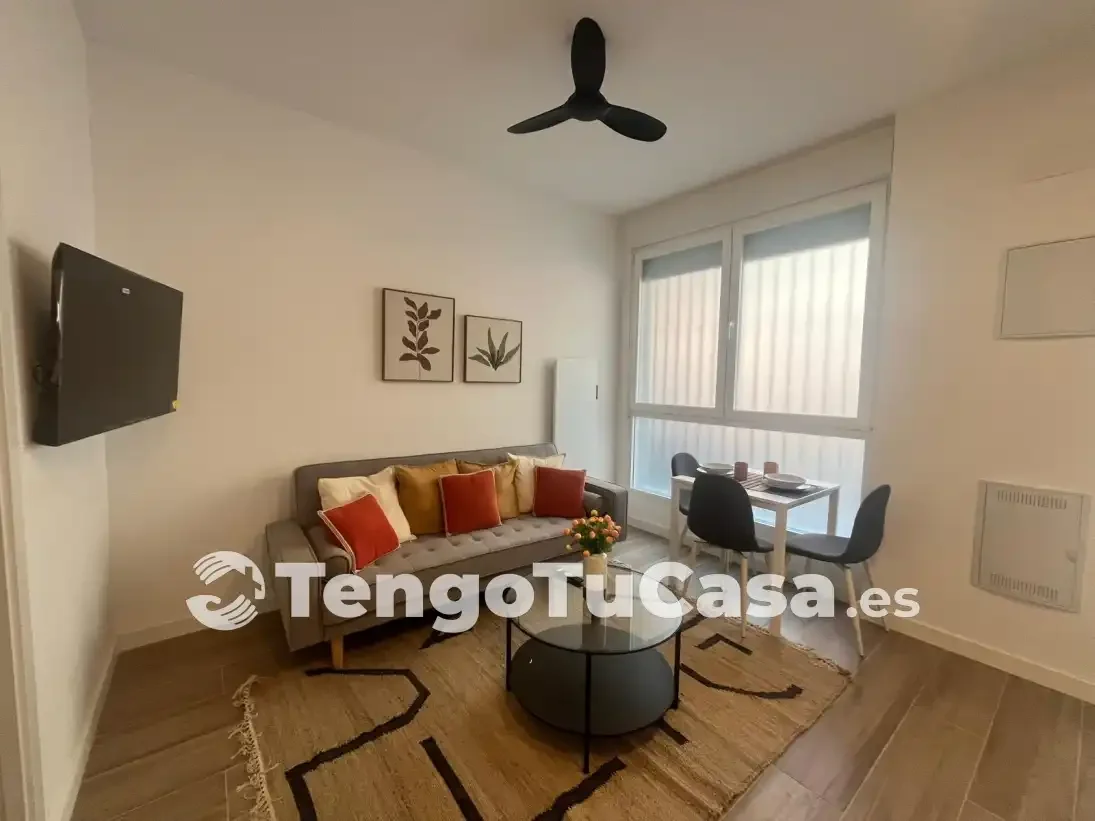 Piso en  Calle de Etruria - Foto 2