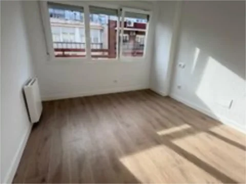 Piso en  Calle de Montesa 38 - Foto 5