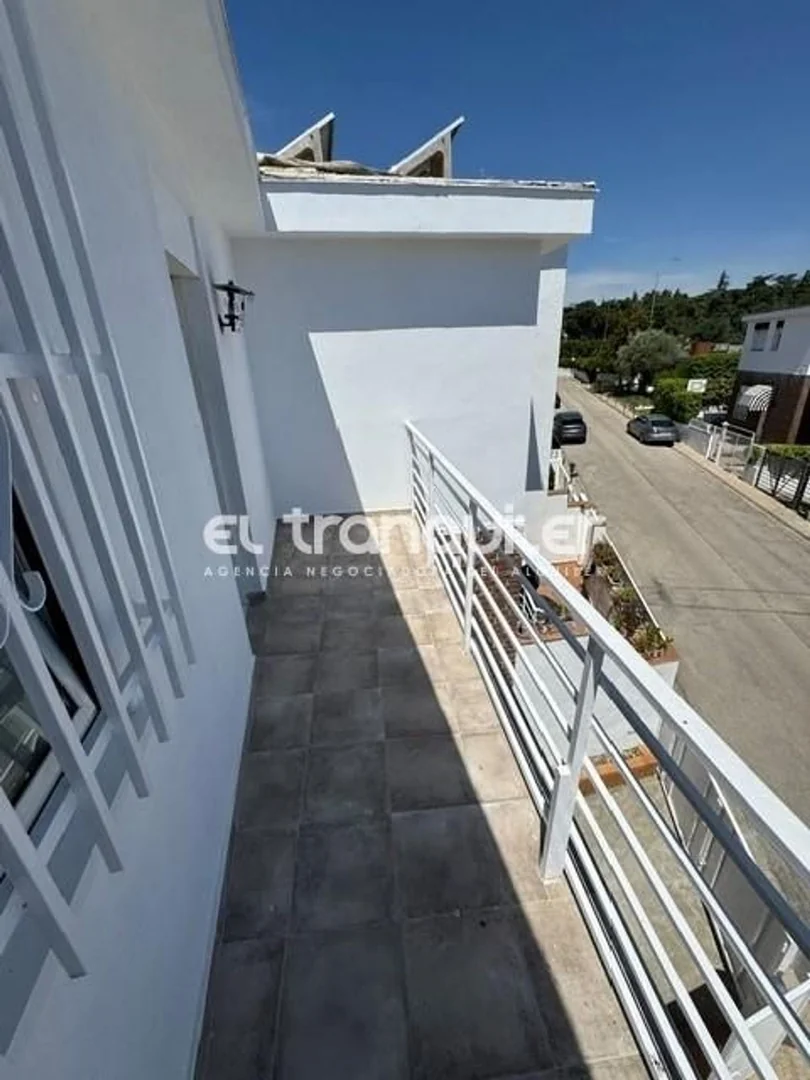 Chalet adosado en Calle de Federico Agustí, 72, El Plantío - Foto 32