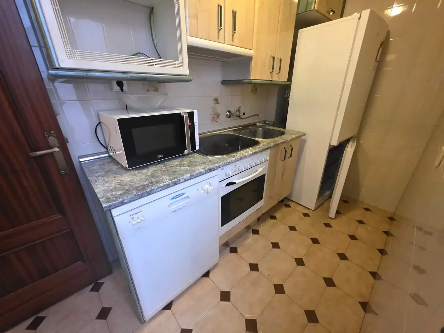 Piso en  Calle del Jardín de la Duquesa - Foto 4
