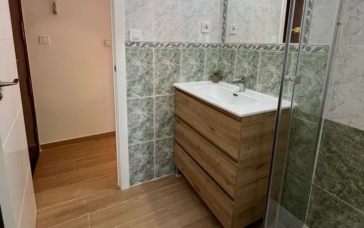 Piso en Calle de Armenteros, Valdezarza - Foto 18