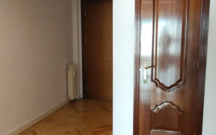 Piso en Calle del General Díaz Porlier, Lista - Foto 6