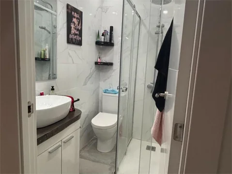 Piso en  Carrer de Móra d'Ebre 80 - Foto 8